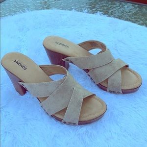 Sonoma Sneevataupe Platform Sandal. Size 7